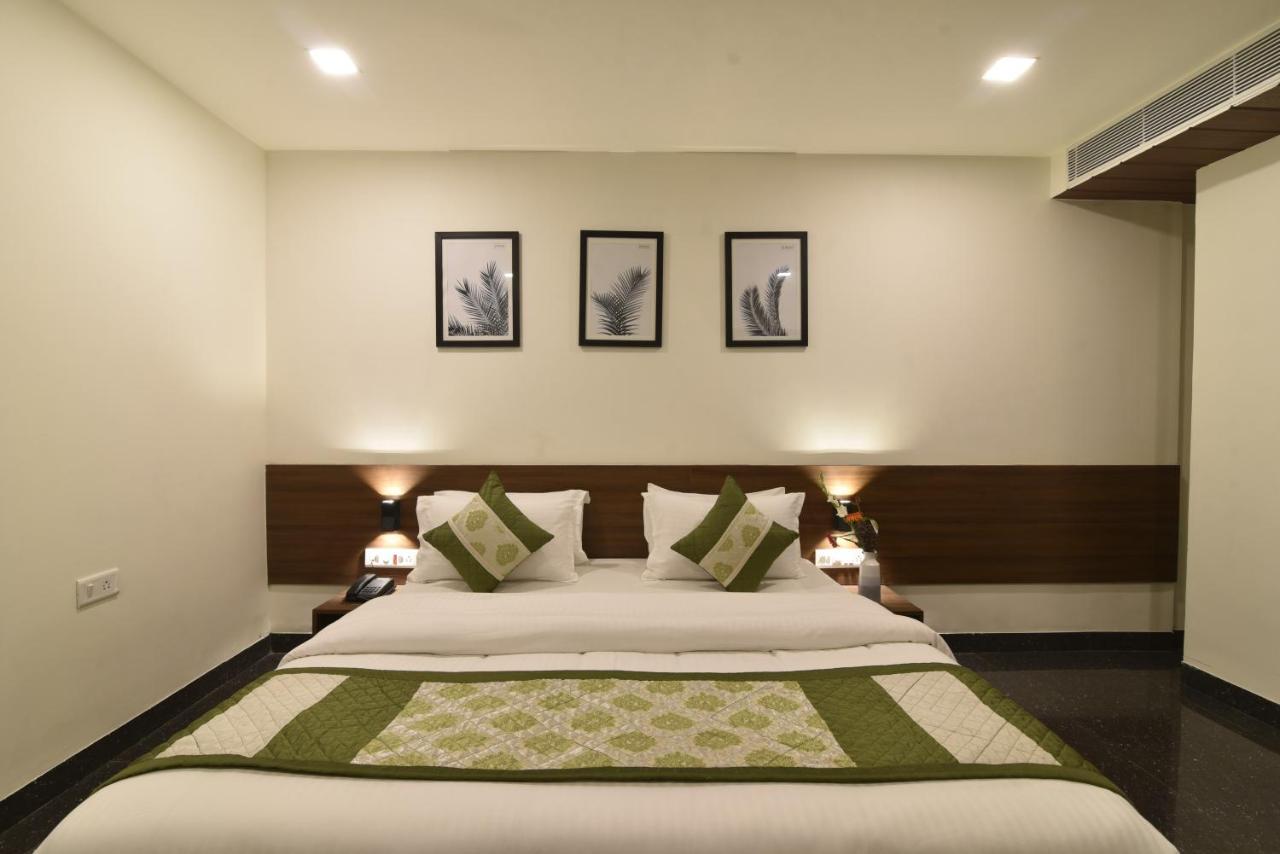 Hotel Clove Bijapur  Exterior photo