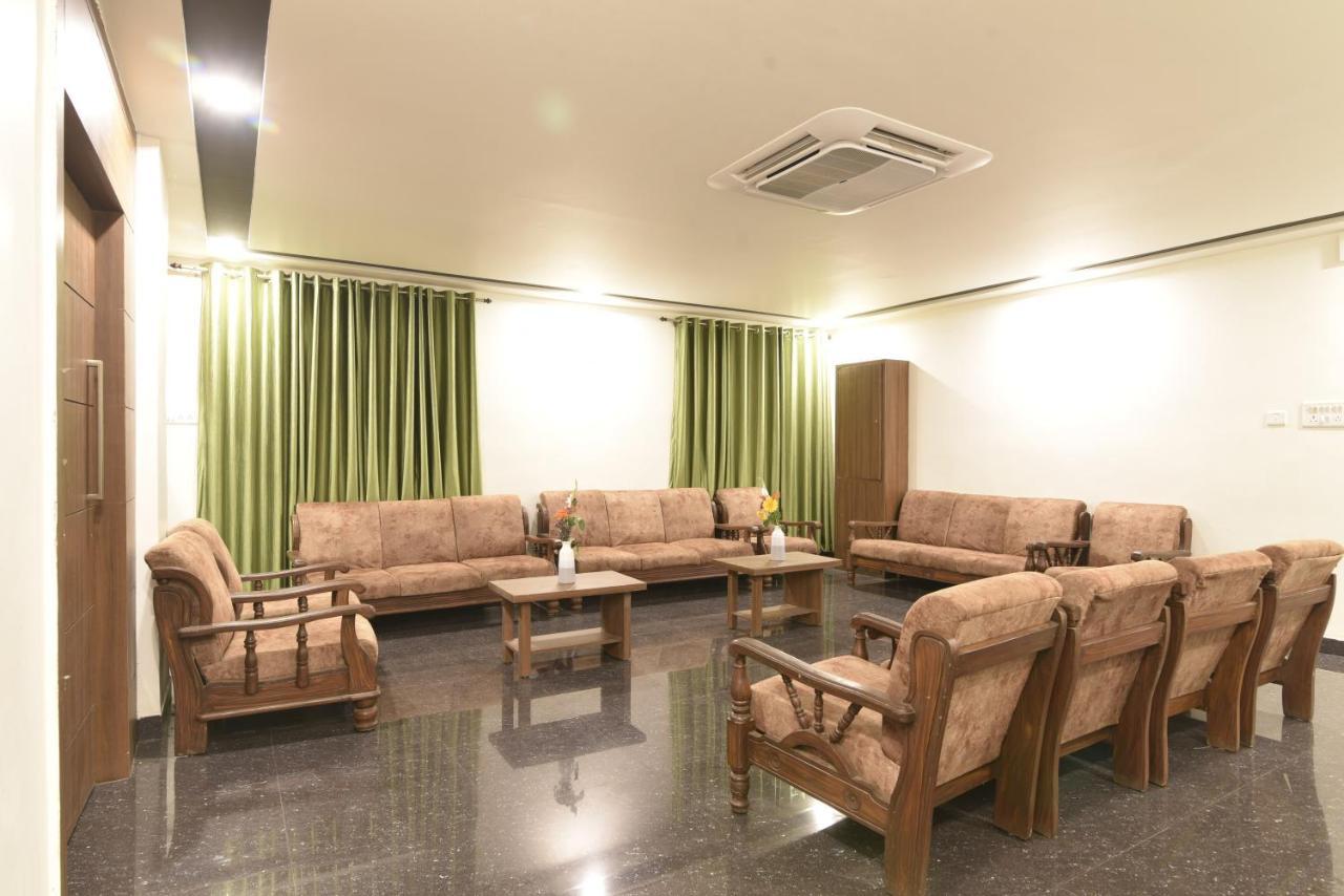 Hotel Clove Bijapur  Exterior photo
