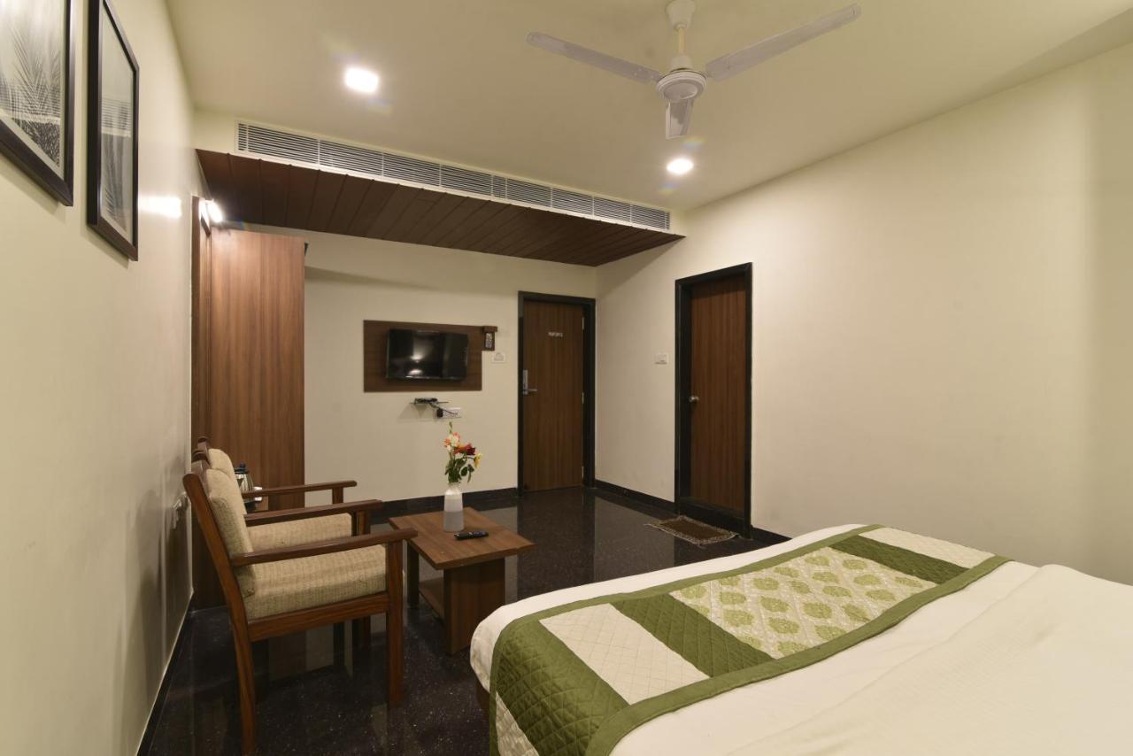 Hotel Clove Bijapur  Exterior photo