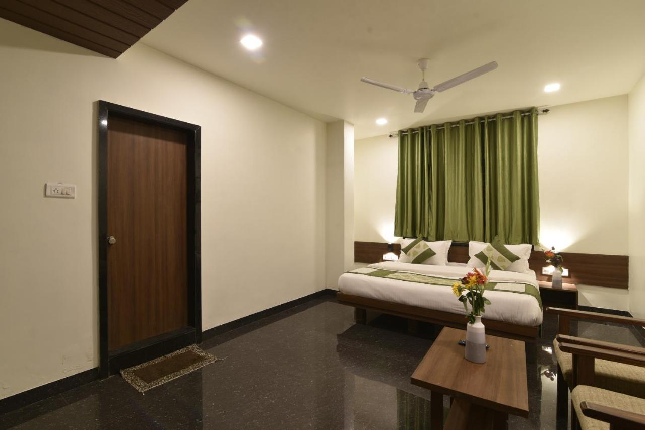 Hotel Clove Bijapur  Exterior photo