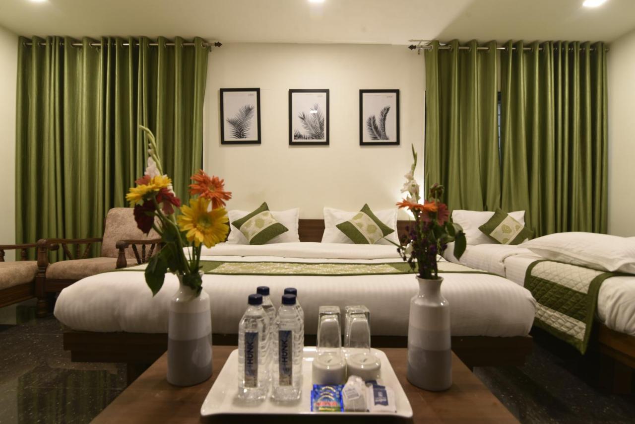 Hotel Clove Bijapur  Exterior photo