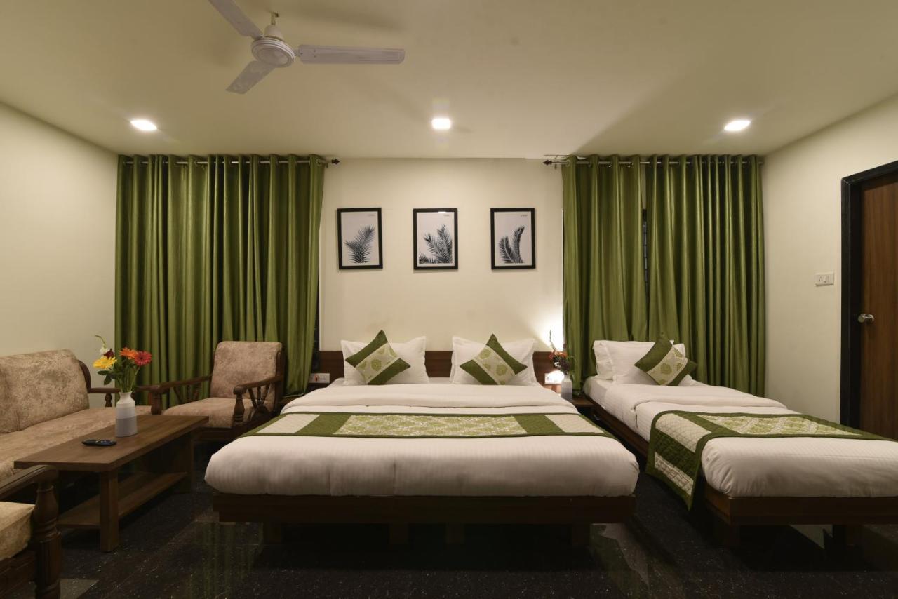 Hotel Clove Bijapur  Exterior photo