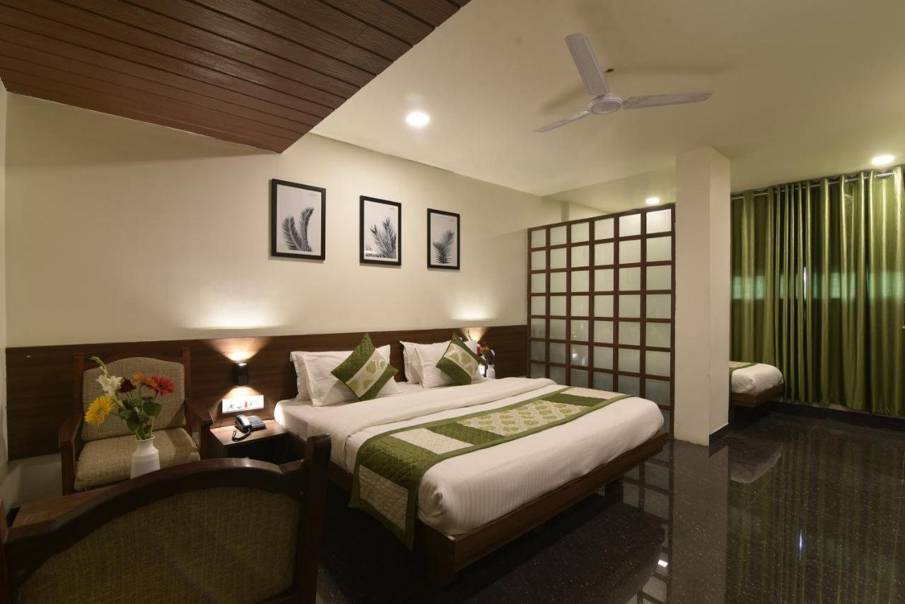 Hotel Clove Bijapur  Exterior photo